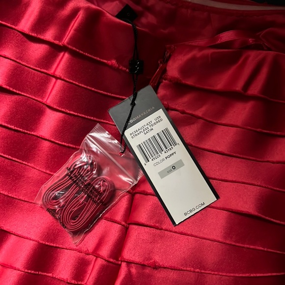 BCBG STRAPLESS TEIERED SATIN RED POPPY 0 NEW WITH TAGS TIERED $429 - Picture 1 of 2